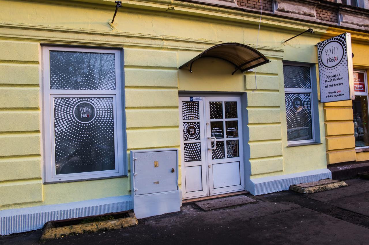 Flyfly Hostel , Darmowy Parking , Rezerwuj Przez Urzadzenia Mobilne -10 Procent Wrocław Extérieur photo
